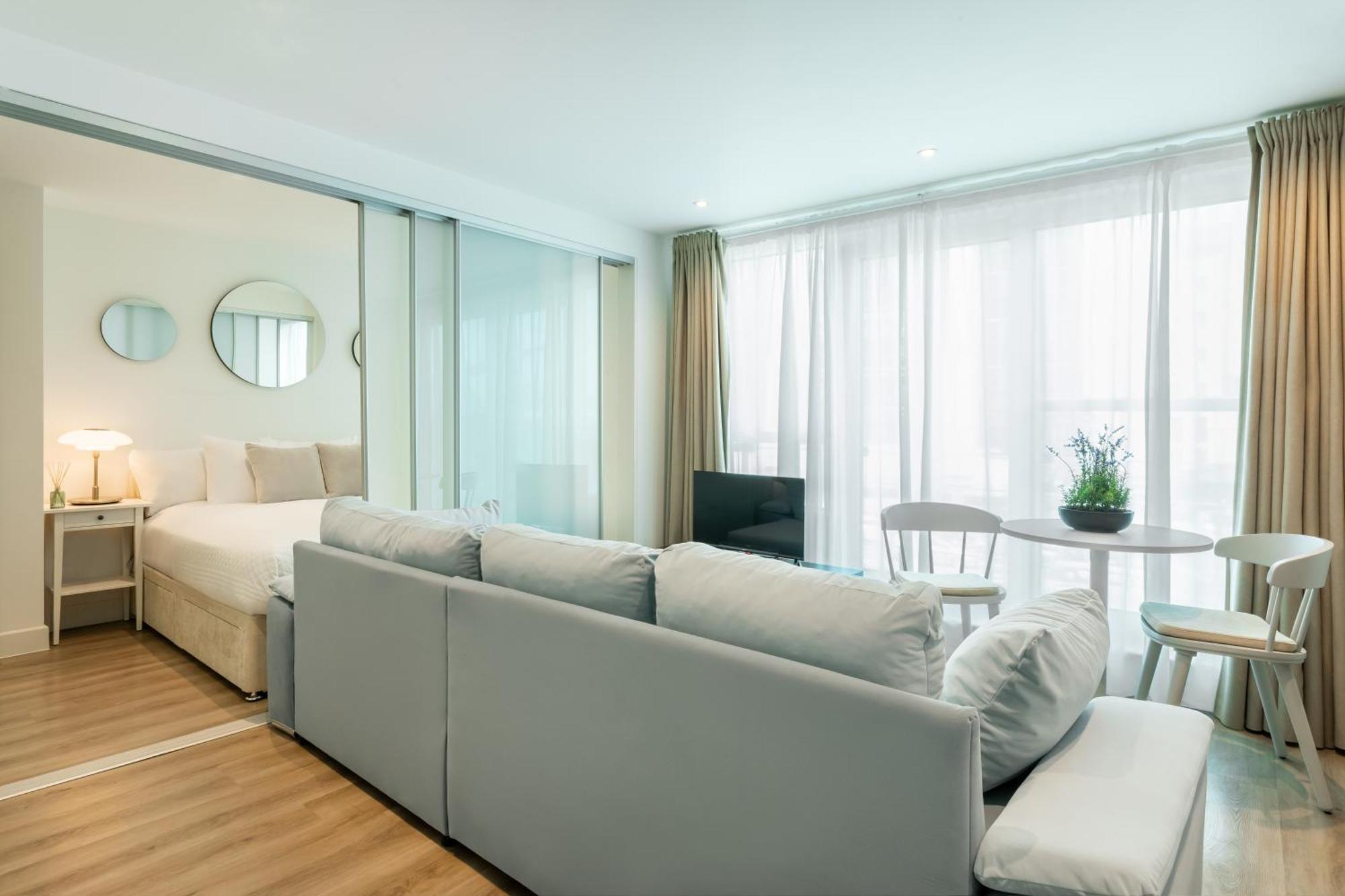 Vauxhall Luxury Manhattan Лондон Екстер'єр фото